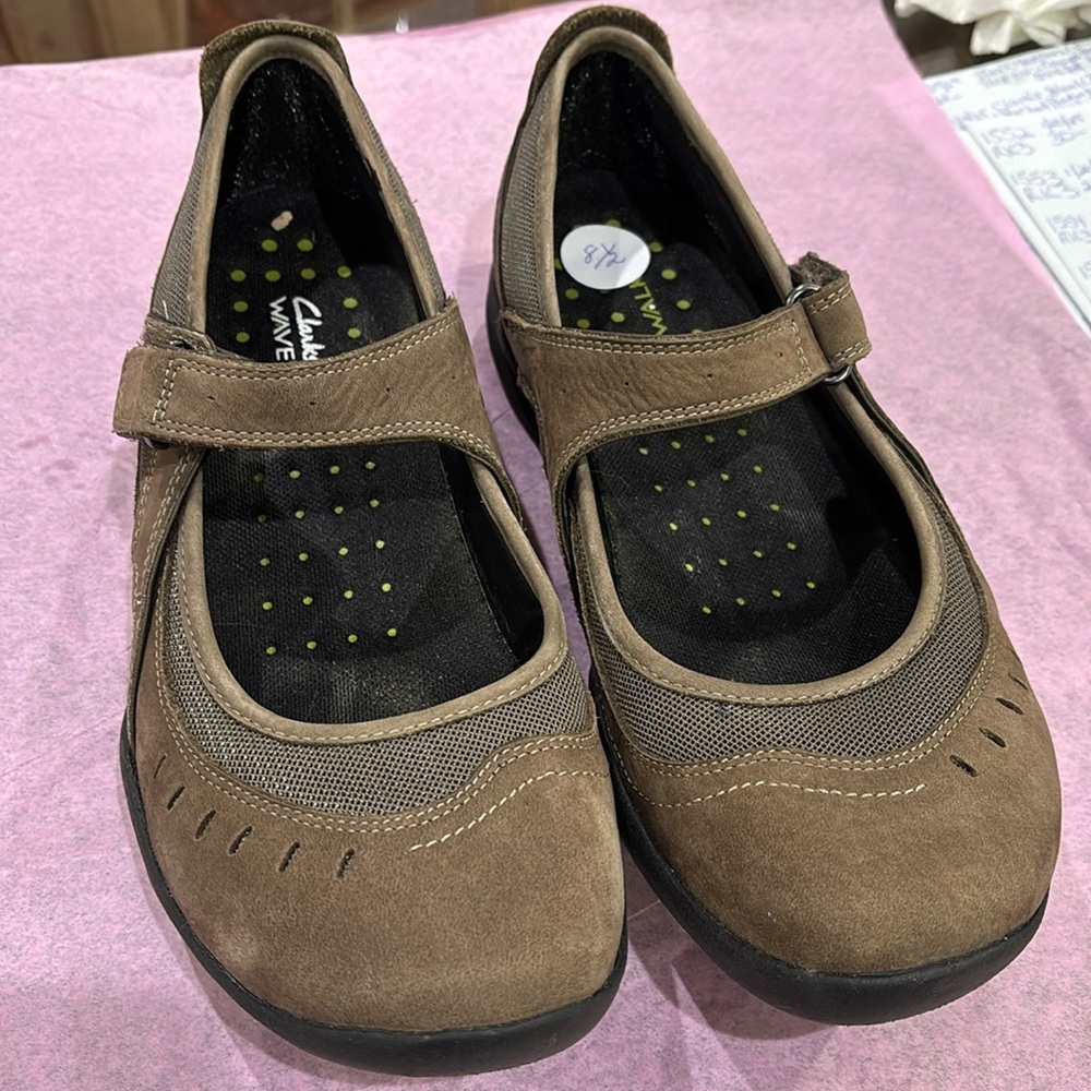 Clarks Wave Walks